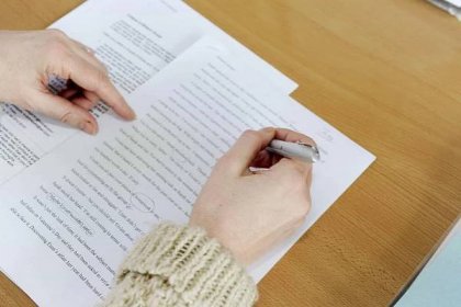 How to choose the best author for your essay?