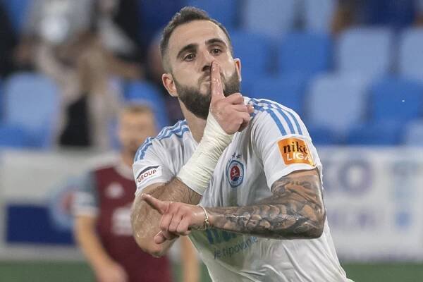 ŠK Slovan Bratislava reaguje na možný odchod Tigrana Barseghjana