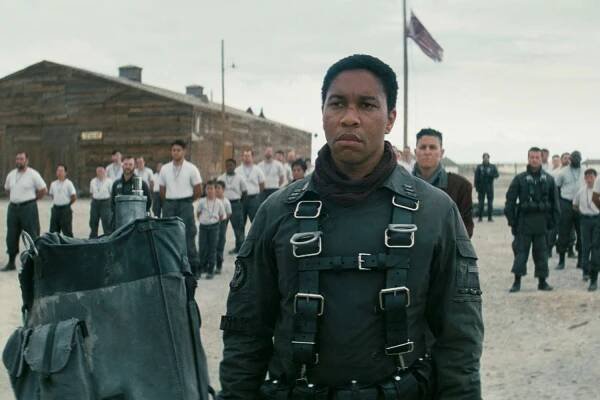Aaron Moten in Fallout