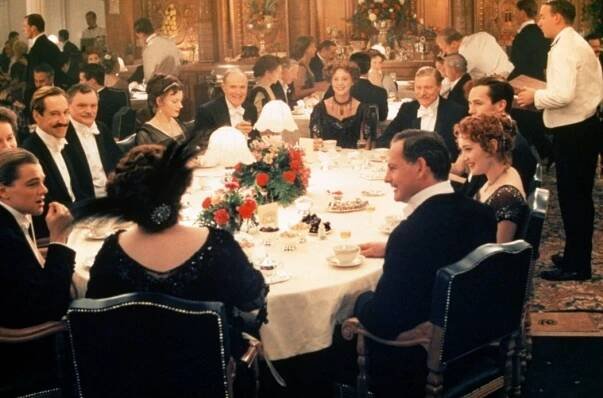 Leonardo DiCaprio, Jonathan Hyde, Bernard Fox, Michael Ensign, Rosalind Ayres, Victor Garber, Martin Jarvis, Kate Winslet - Titanic - Z filmu