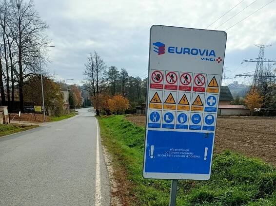 Konec další uzavírky. Silnice přes Baštínov je už otevřená