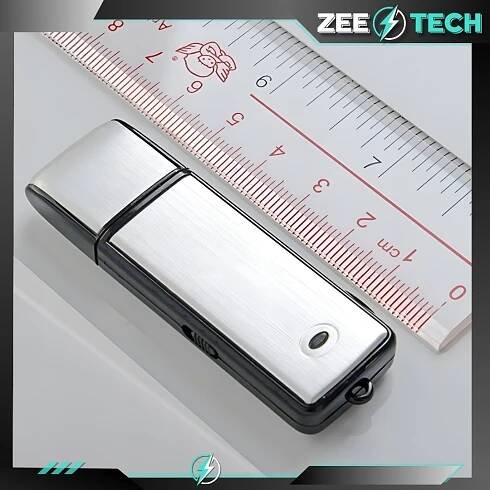 MINI ŠPIONÁŽNÍ DIKTAFON FLASH DISK 16 GB ODPOSLECH ŠTĚNICE DETEKCE HLASU Aktivace nahrávání hlasem ano