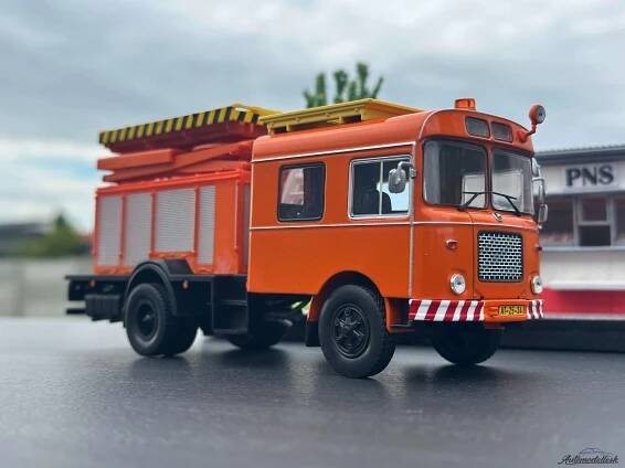 Model auta Škoda 706 RT, Schörling,