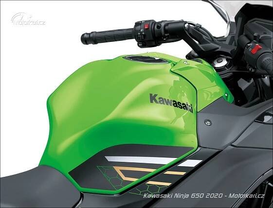 Kawasaki Ninja 650 dostala novou tvář, vypadá dospěleji | Motorkáři.cz