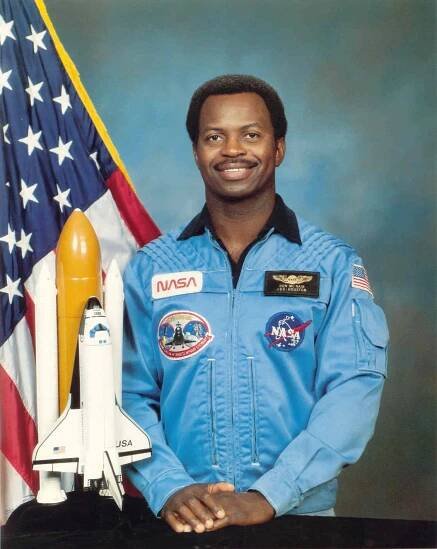 Ŕíjnové výročí: Ronald Erwin McNair