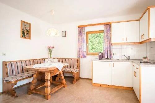 Kuchyň nebo kuchyňský kout v ubytování Ferienwohnung Haus Waldheim