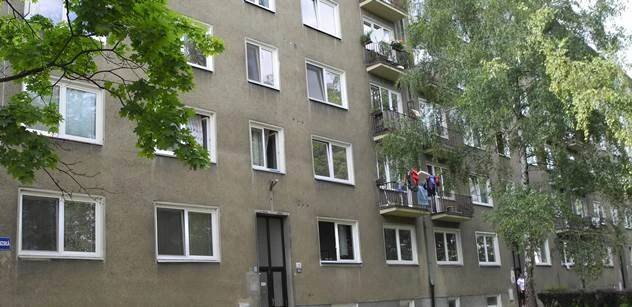Češi v pasti. Na drahé bydlení už nemá skoro nikdo. Nejhorší je Praha
