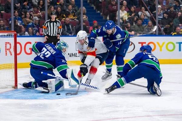 NHL: Florida Panthers at Vancouver Canucks