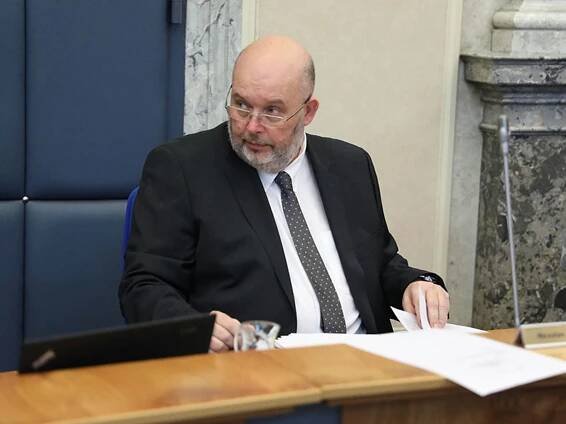 Kováčik (KSČM): Sucho je problém dlouhodobý | ParlamentniListy.cz – politika ze všech stran 