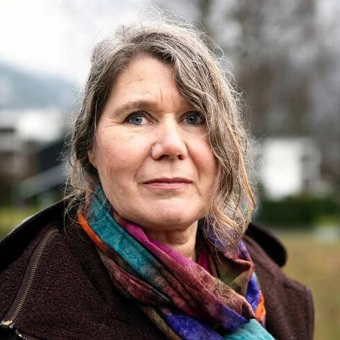 Terroristen Philip Manshaus’ stemor advarer: – Ikke vent med å slå alarm
