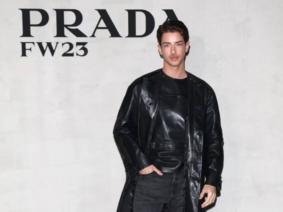 Manu Ríos: de Élite a la primera fila de Prada