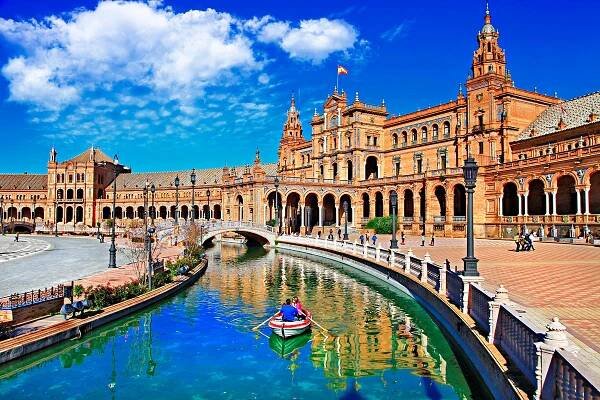 Qualo trainin&mobility – Your mobility program abroad