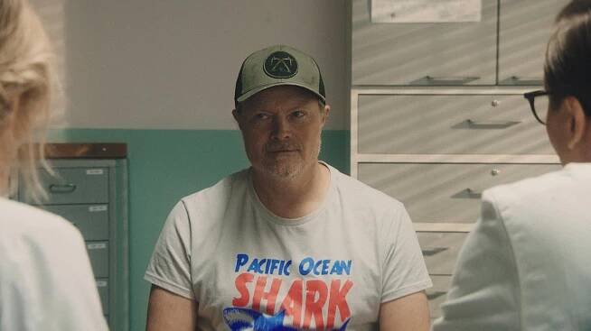 Pahan väri - Kynttilä muistolle (E08) (2021)