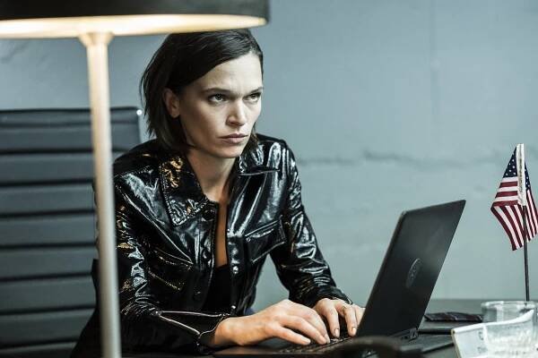 Konec zločinu v Americe - Z filmu - Anna Brewster