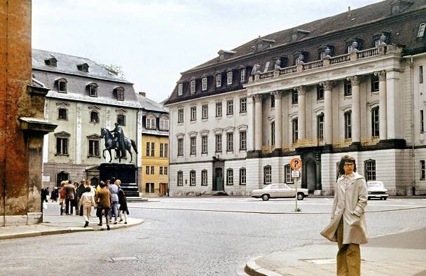 Platz der Demokratie (Weimar)