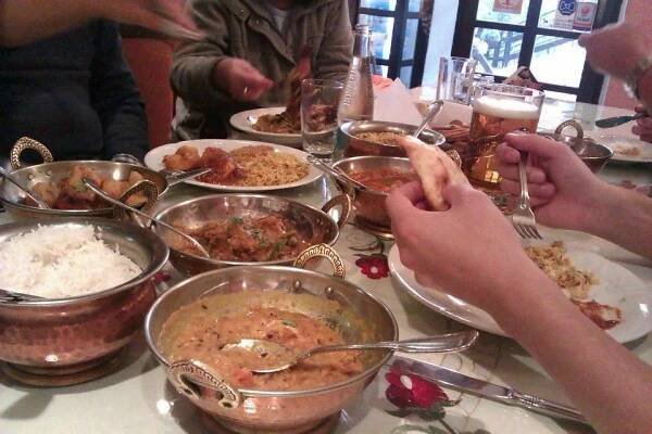 ORIGINÁLNÍ INDICKÁ RESTAURACE TANDOOR, Prague - Praha 6 - Menu, Prices & Restaurant Reviews - Tripadvisor