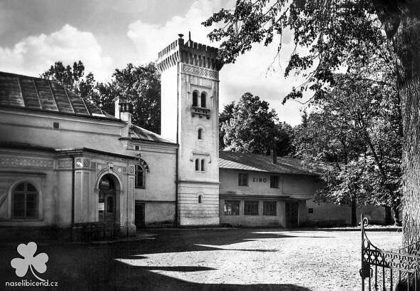 ZÁMEK – NAŠE LIBICE NAD DOUBRAVOU
