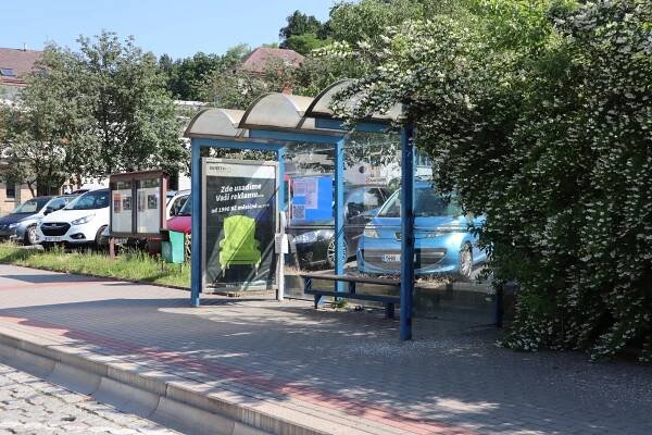 Fotogalerie • Náchod, Plhov (Zastávka autobusu) • Mapy.com
