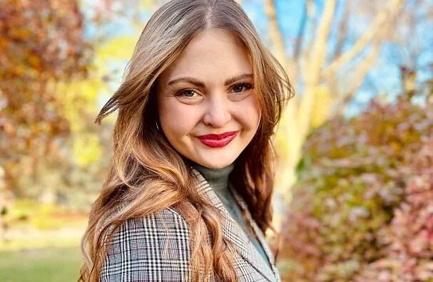 Julia Flaherty: Strength, Community & Self-Compassion with T1D