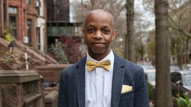 Robert Jones Jr. Is Son of Baldwin, and More