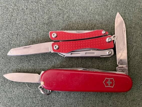 VictorInox Camper vs NexTool multi-tool