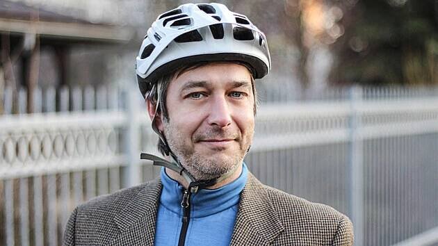 Jan Zadražil čte audioknihu Projekt manželka