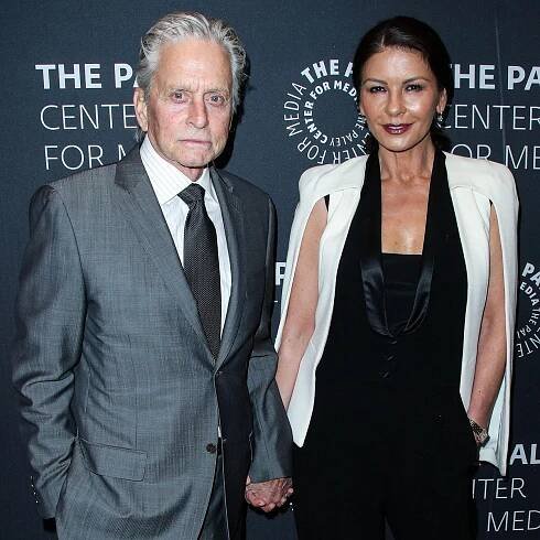 Michael Douglas a jeho žena Catherine vtančili do dvacátého manželského roku. S láskou a radou od tchána