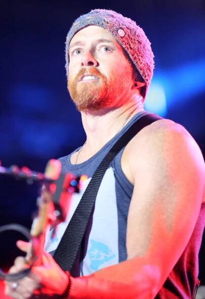 Soubor:Dave Farrell 2014.JPG