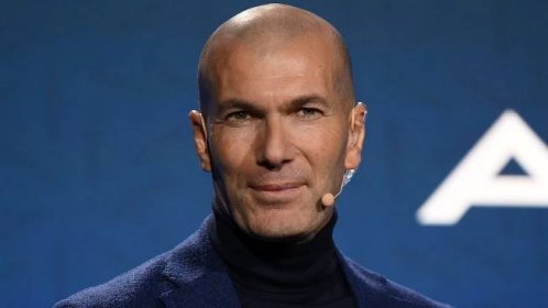 "Ça peut aller très vite": Zidane laisse entendre qu'il pourrait bientôt retrouver un banc