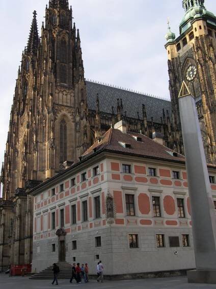 Soubor:Praha, Hrad, Staré proboštství 3.jpg – Wikipedie