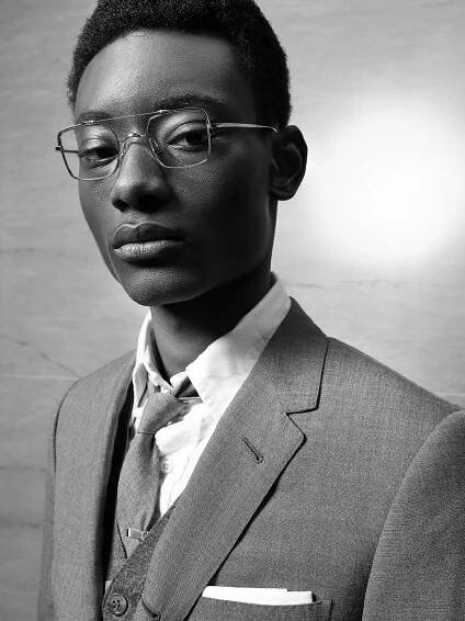 Thom Browne SS18 - Mobile — DEA/Studio — Creative Direction, Branding, Image & Content 