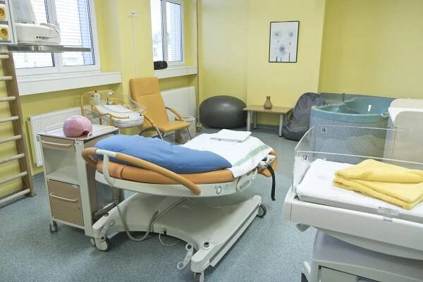 Porodnice Hradec Králové: Fakultní nemocnice Hradec Králové, Porodnicko a gynekologická klinika