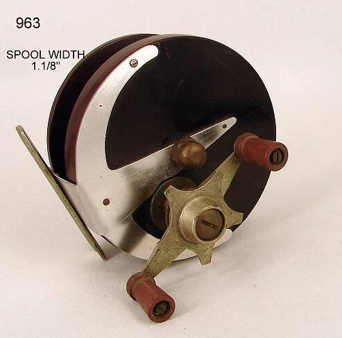 MULTIPLYING_FISHING_REEL_017