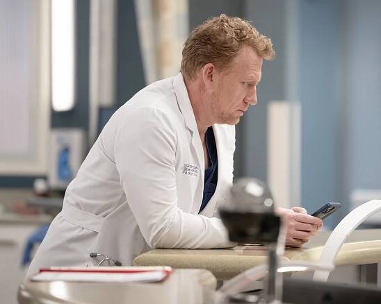 Chirurgové - Ať je rodina nablízku - Z filmu - Kevin McKidd