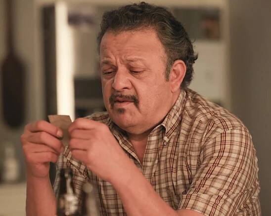 A Million Little Things - Junior - Z filmu - Paul Rodriguez