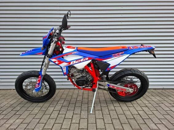 Beta RR 125 4T Motard (NOVÁ, 2025), 134.900 Kč