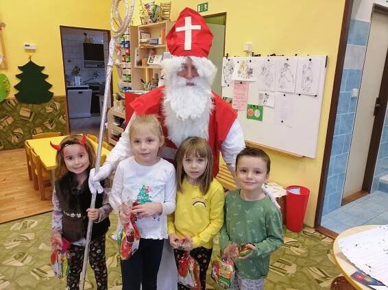 Mateřské školy - MŠ Kaňk - Paraplíčko - Mikuláš ve školce na Kaňku | Mateřské školy Kutná Hora, příspěvková organizace