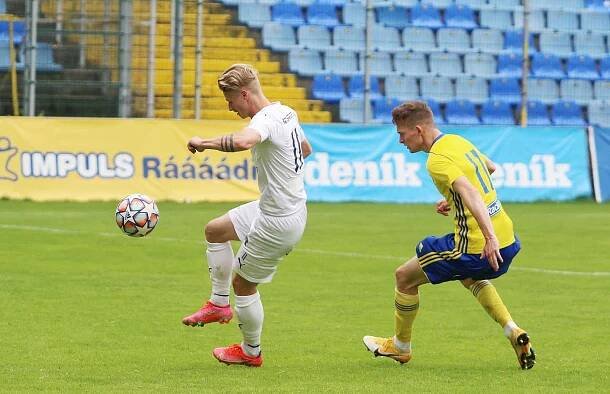 Fotbalisté Zlína B se v sobotu dopoledne utkali s juniorkou Slovácka.
