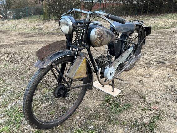 ČZ 98 třírychlostní, r.v. 1938, plně původní stav (podobné JAWA ROBOT)