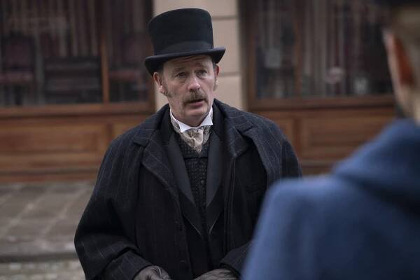 Slečna Scarletová a Vévoda - Odpočívej v pokoji - Z filmu