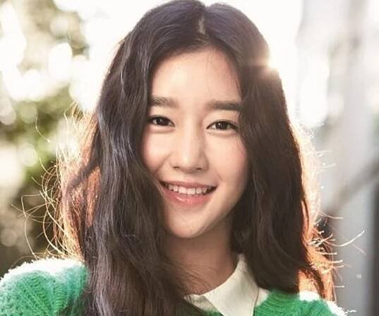 Seo Ye-ji Biography - Facts, Childhood, Family Life & Achievements of S Korean Actress