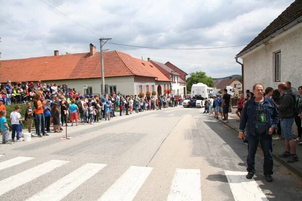 Chlumany a trucky k sobě prostě už patří