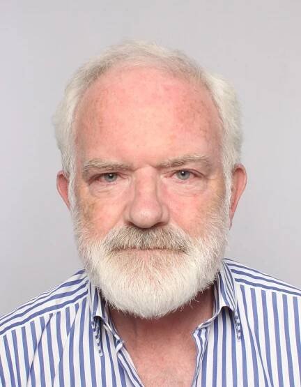 Dr David Wright