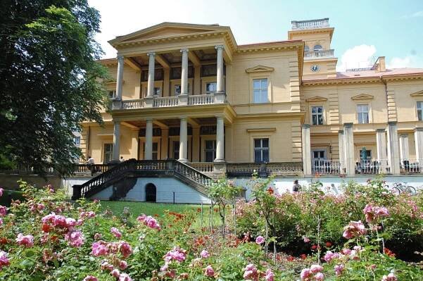 Lannova vila (Bubeneč)