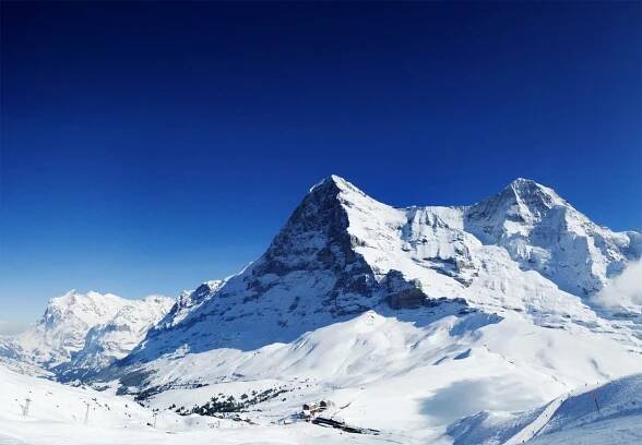 1-Eiger_BG_1920