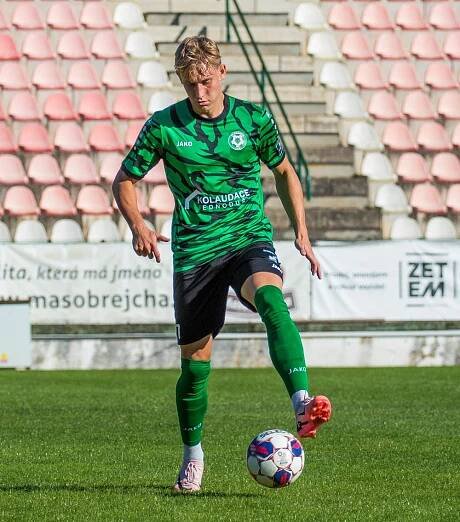 Oficiální stránky fotbalového klubu FK PŘÍBRAM. Aktuální informace o příbramském ligovém fotbale, rozhovory, výsledky, fotografie