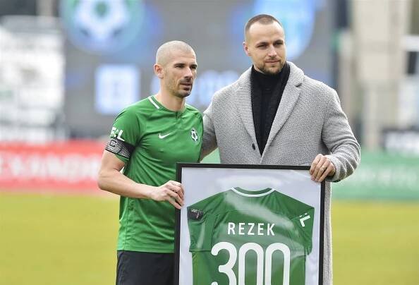 Problémy pro Starku mladšího a Příbram. Jsou obvinění v kauze dezinfekce