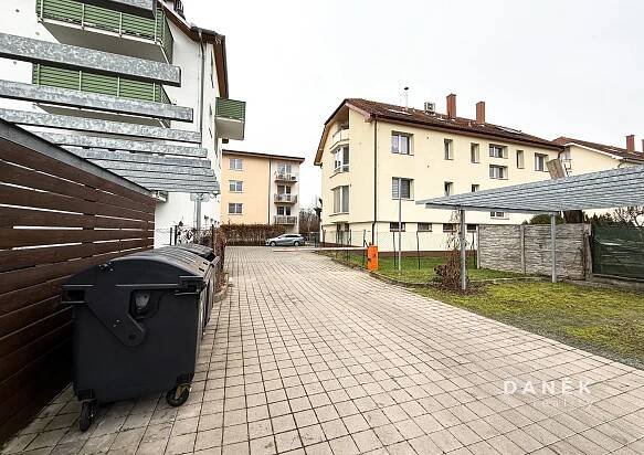 Pronájem moderního bytu 2+kk s terasou a parkováním v Brně-Žabovřeskách