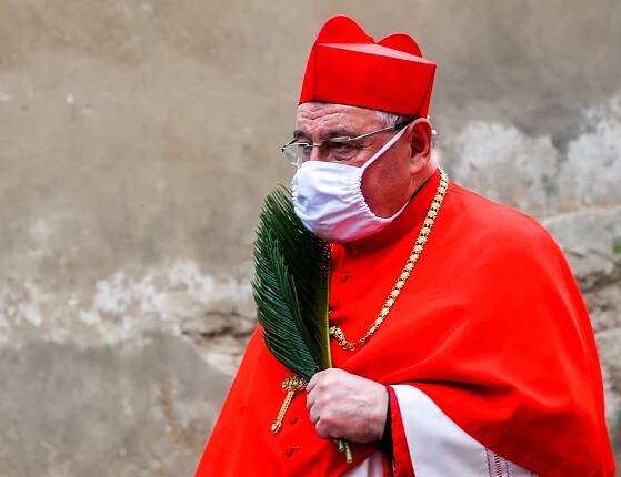 Dopadá na nás tíha bezmoci, mnozí lidé jsou na dně svých sil a rezignují, říká kardinál Dominik Duka