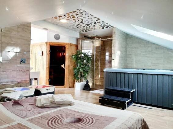 Saunou Wellness Apartmány EMPORIO Loštice